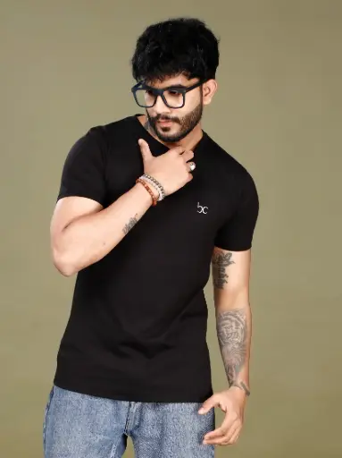 ROUND NECK BLACK PREMIUM COTTON T-SHIRT